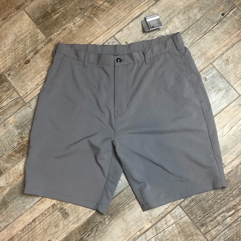 Great Northwest 38 Grey Performance Shorts Mens